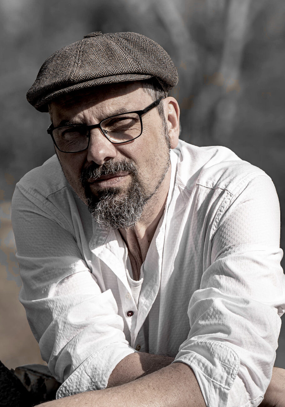 Guido Krämer -
Vocals